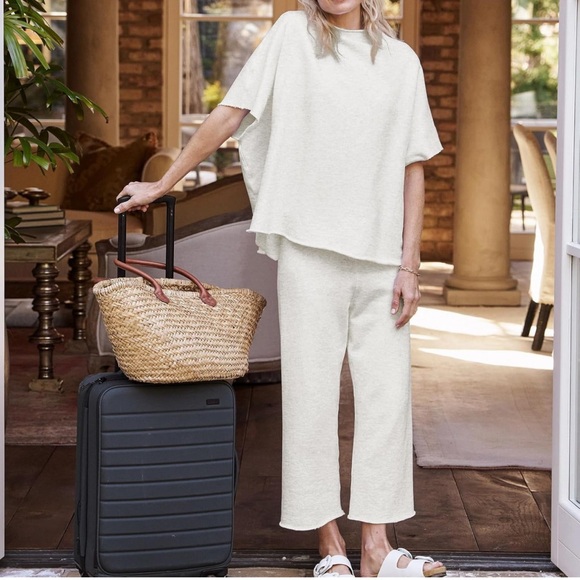 Two Piece Batwing Short Sleeve Mock Neck Pullover Top Wide Leg Pants Lounge Set - Picture 2 of 6